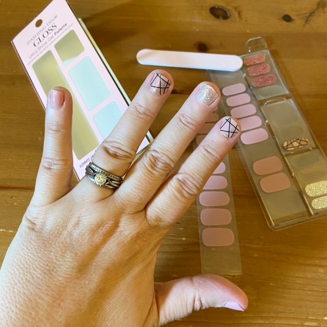 I Tried Nail Polish Gel Strips and Here's What Happened [REVIEW]